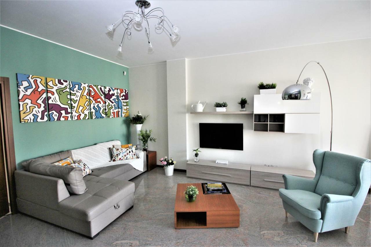 Downtown Eco Chic Apartment Милано Екстериор снимка